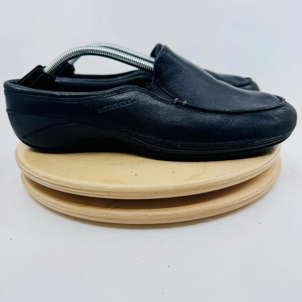 Merrell Leather Loafers Womens 9.5 Black Basso Slip On Moc Toe Comfort Shoes